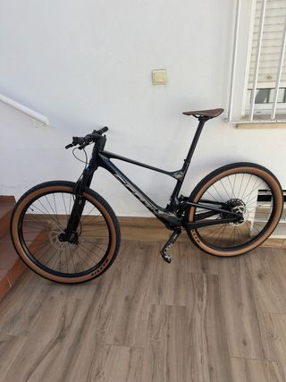 Bicicleta Scott Spark RC Comp Blu