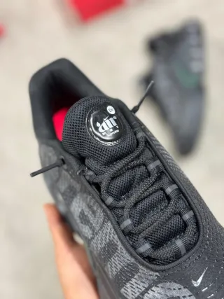 Zapatillas Nike Air Max Tn Negras y Verdes