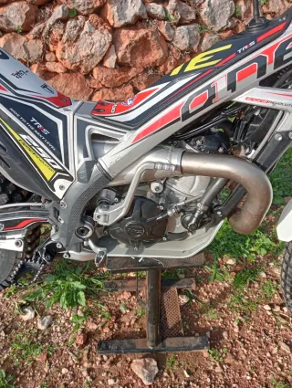 Moto de trial trrs on 250cc