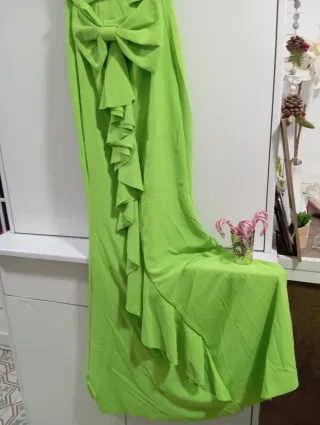 Espectacular vestido largo fiesta verde