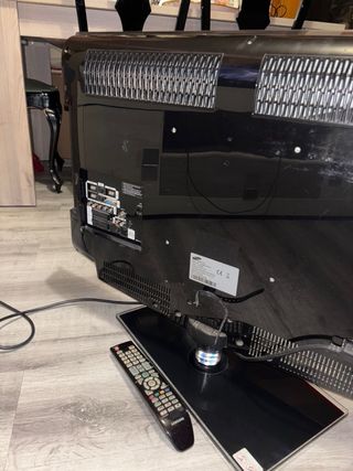 Televisión Samsung 32 Negra