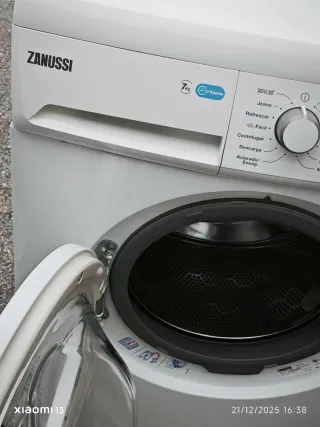 Lavadora Zanussi Lindo 300