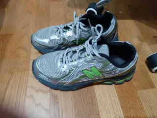 Zapatillas New Balance Talla 43