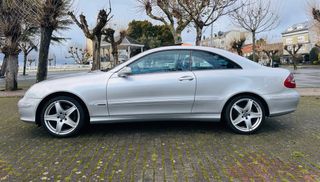 Mercedes-Benz  CLK 2005