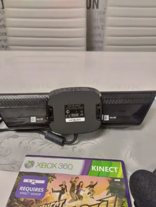 Cámara Kinect Xbox 360 + Juego Kinect Adventures