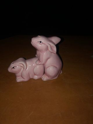 Lote 3 figuras: Águila, Chef, Conejos