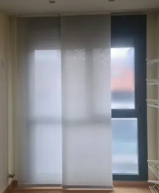 Panel japonés blanco roto tela