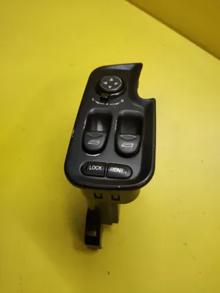 BOTONERA ELEVALUNAS ELECTRICOS ALFA 147