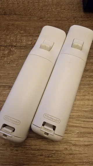 2 Mandos Wii Nintendo