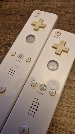 2 Mandos Wii Nintendo