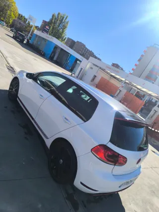 Volkswagen Golf 2012