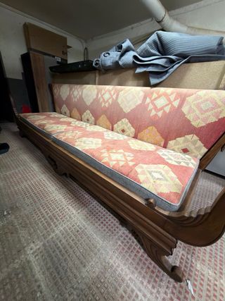 Sofá vintage madera tallada a mano, medidas aprox