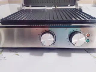 Parrilla Eléctrica Bourgini