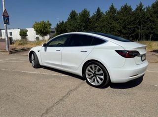 Tesla Model 3 SR+ 325 cv