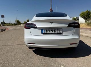 Tesla Model 3 SR+ 325 cv