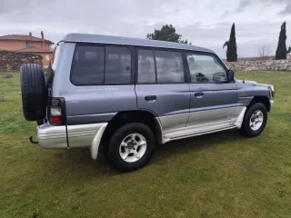 Mitsubishi Montero MODELO ALETONES