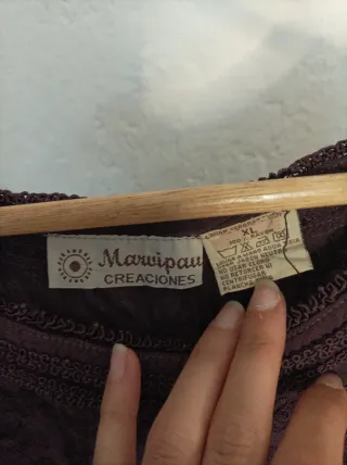 Vestido corto marrón bordado