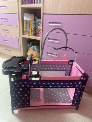 Cuna de muñecas Bayer rosa con estrellas