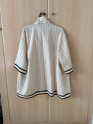 Camiseta Bershka Miami 98' Rayas