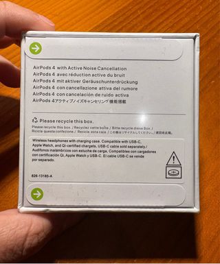 Airpods 4 sin estrenar con cancelación de ruido