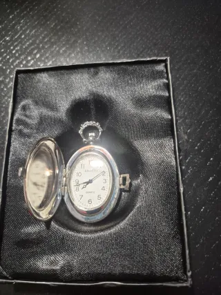 Reloj de bolsillo AROTTI plateado