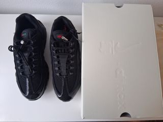 Nike Air Max 95 SP Undefeated Black
