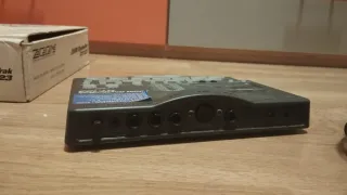 Caja de ritmos ZOOM Rhythmtrak RT-123