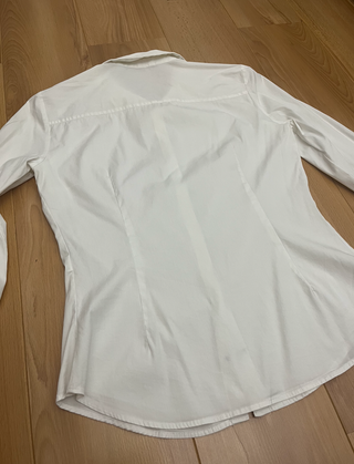 Camisa Zara entallada blanca Talla L