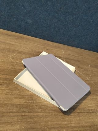 Apple Funda iPad Air 11" Smart - Violeta clara