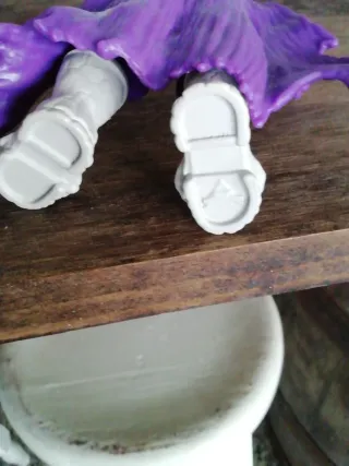 Esta es una figura de acción Grim Reaper de 5 pulg