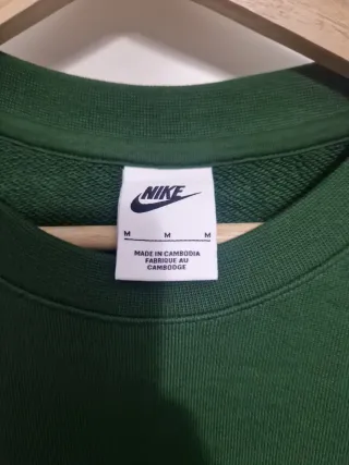 Sudadera Nike Verde y Negra