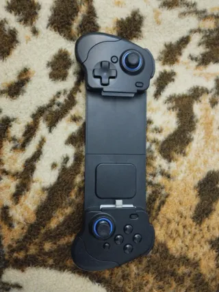 Mando N01 Game Stretching Controller