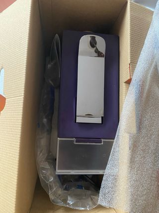 Cafetera morada Cremesso UNA AUTOMATIC