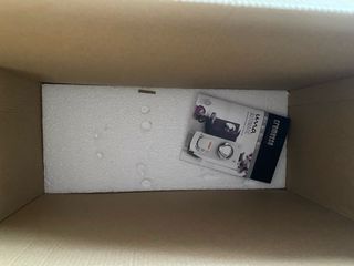 Cafetera morada Cremesso UNA AUTOMATIC