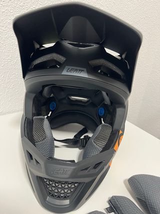 Casco Leatt Gravity 4.0 V25