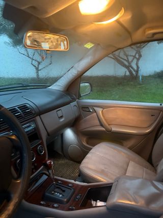 Mercedes-Benz Clase M ML 270 CDI 2003 AUTOMATICO