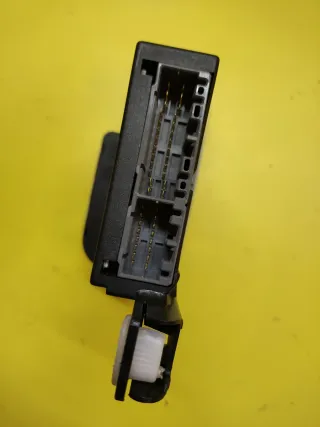 BOTONERA ELEVALUNAS ELECTRICOS ALFA 147