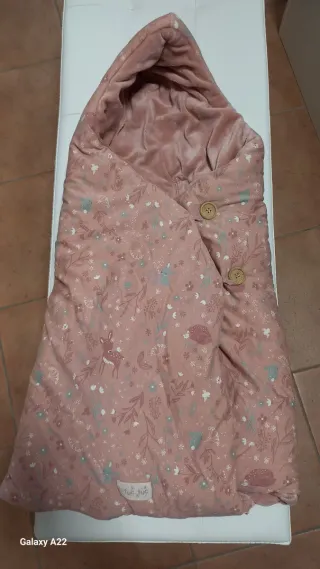 Saquito de bebé invierno marca TUC TUC