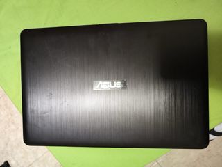 Portátil Asus i7 6ª Gen