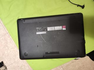 Portátil Asus i7 6ª Gen