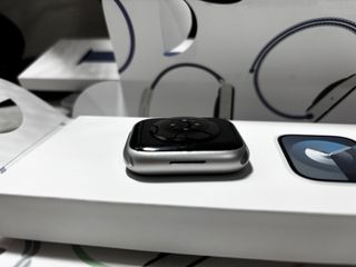 Apple Watch Series 9 GPS + Cellular 45mm Plata