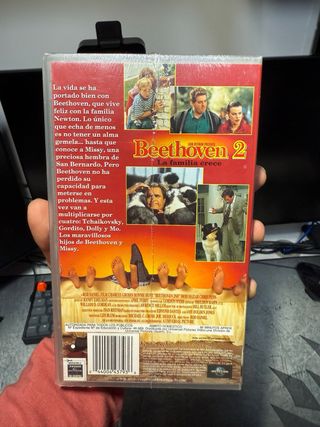 Películas VHS: Beethoven 1 2, Gladiator Mujercitas