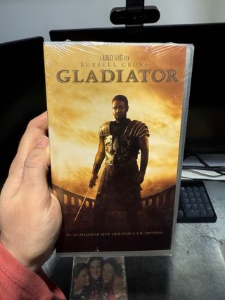 Películas VHS: Beethoven 1 2, Gladiator Mujercitas
