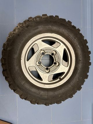 Ruedas Suzuki Vitara 215/75R15 Insa Turbo