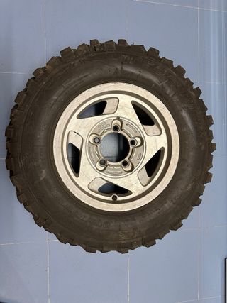 Ruedas Suzuki Vitara 215/75R15 Insa Turbo