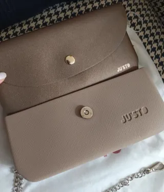 Borsetta nuova completa di tracolla e scocca