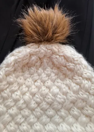 Gorro R Mountain invierno pompón