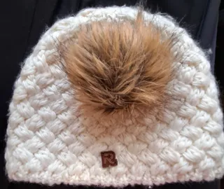 Gorro R Mountain invierno pompón