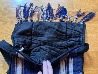 Bolso bandolera étnico flecos y abalorios