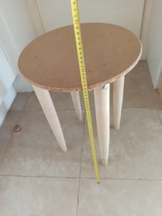 Mesilla auxiliar redonda de madera